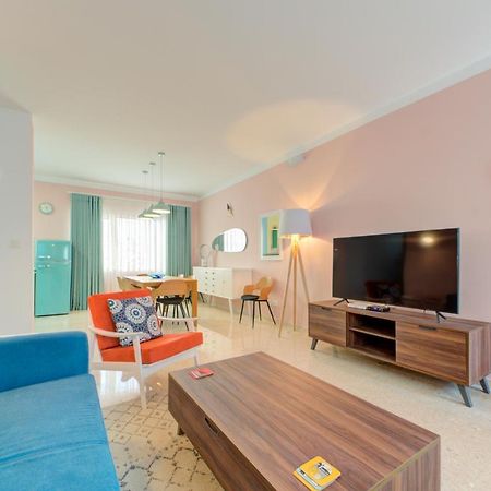 Colorful & Spacious Home With Yard - Close To Xemxija Bay St. Paul's Bay Exterior foto